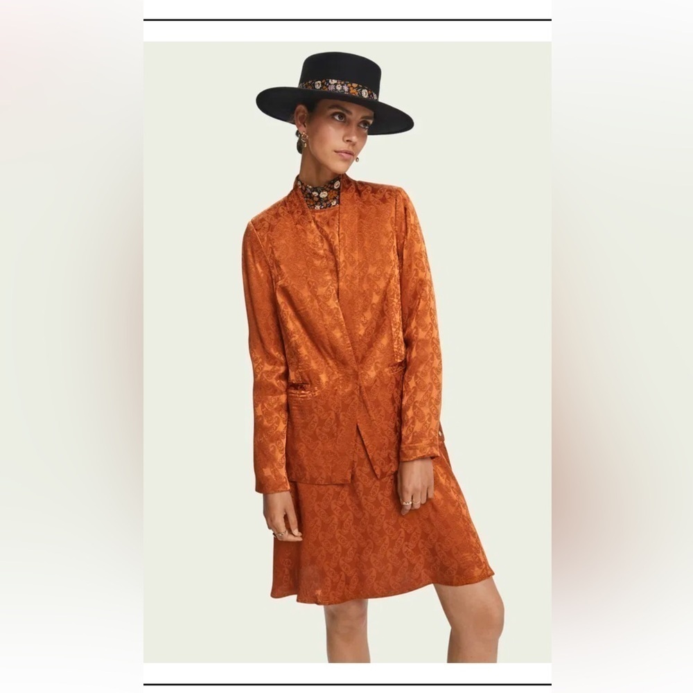 SCOTCH & SODA